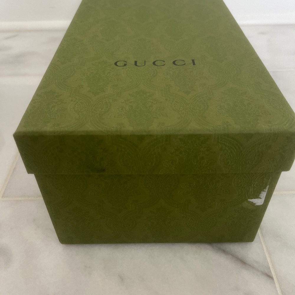 Authentic Gucci gift/ shoe box 16” X 8.5”